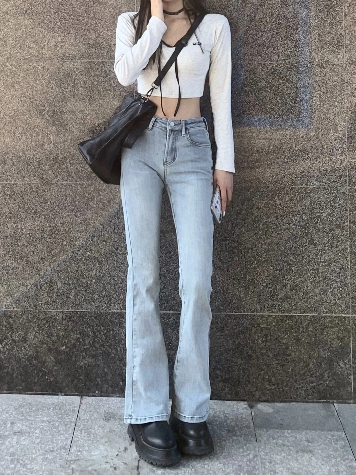 Широкие джинсы с высокой талией, женские свободные джинсы для похудения, эластичные брюки-клеш с высокой посадкой, повседневные джинсовые брюки, весенняя коллекция
Широкие джинсы с высокой талией, женские свободные джинсы для похудения, эластичные брюки-клеш с высокой посадкой, повседневные джинсовые брюки, весенняя коллекция