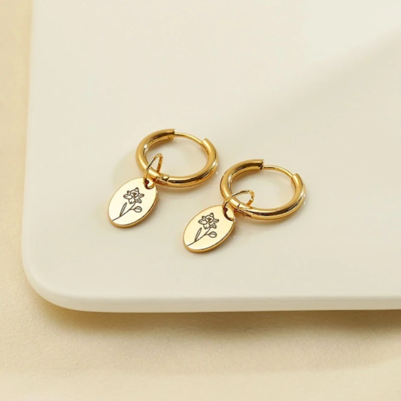 Custom Birth Flower Earrings Personalized Small Short Pendant Hanging Ear Ring Gold Plated Jewelry Hoop Earrings for Women Kids
Custom Birth Flower Earrings Personalized Small Short Pendant Hanging Ear Ring Gold Plated Jewelry Hoop Earrings for Women Kids