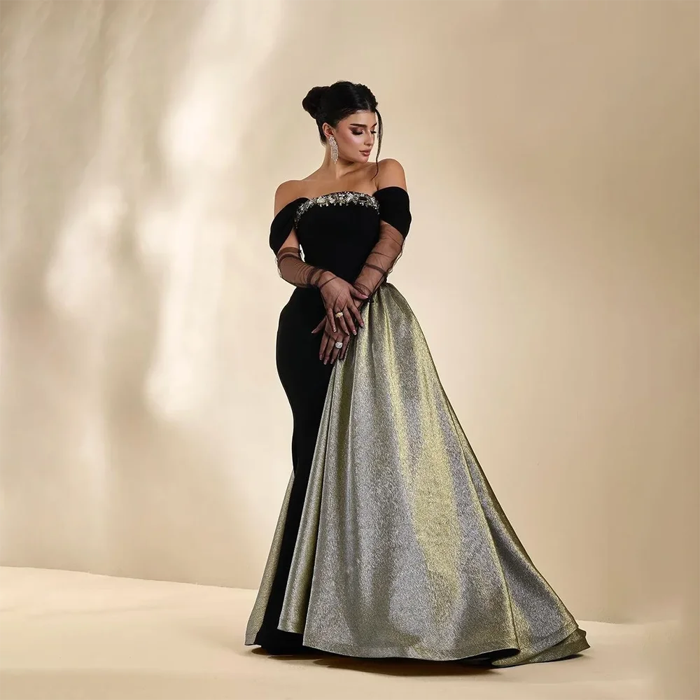 Elegant Vintage Crystal Beaded A-Line Boat Neck Gloves Black Formal Occasion Prom Dress Evening Party Gowns
Elegant Vintage Crystal Beaded A-Line Boat Neck Gloves Black Formal Occasion Prom Dress Evening Party Gowns