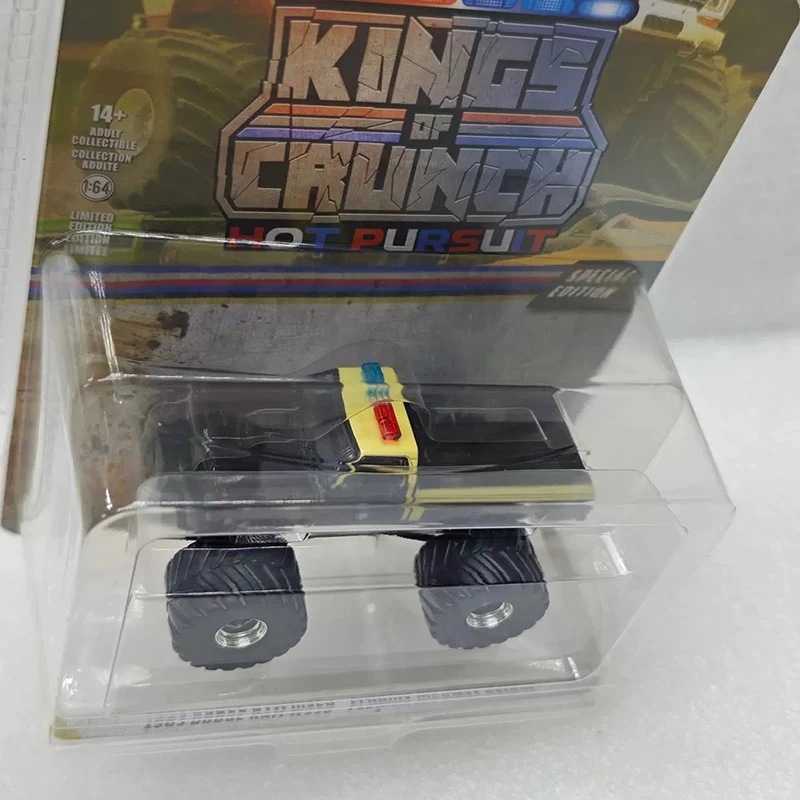 Greenlight масштаб 1:64 1983, ОЗУ W350, патруль, модель автомобиля из сплава, классический сувенир для взрослых, подарок, статический дисплей
Greenlight масштаб 1:64 1983, ОЗУ W350, патруль, модель автомобиля из сплава, классический сувенир для взрослых, подарок, статический дисплей