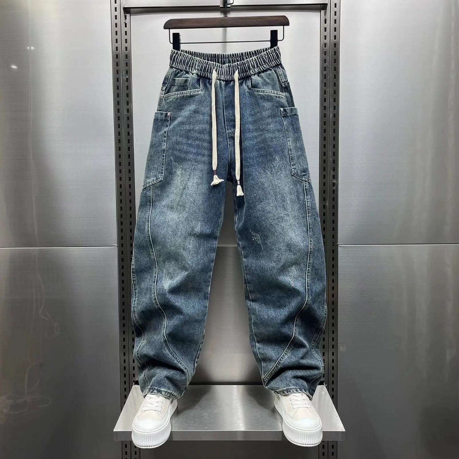 Men's Autumn Winter Straight Leg Jeans Loose Fit Trendy Handsome Drawstring Micro Conical Harlan Pants Youth Popular Style
Men's Autumn Winter Straight Leg Jeans Loose Fit Trendy Handsome Drawstring Micro Conical Harlan Pants Youth Popular Style