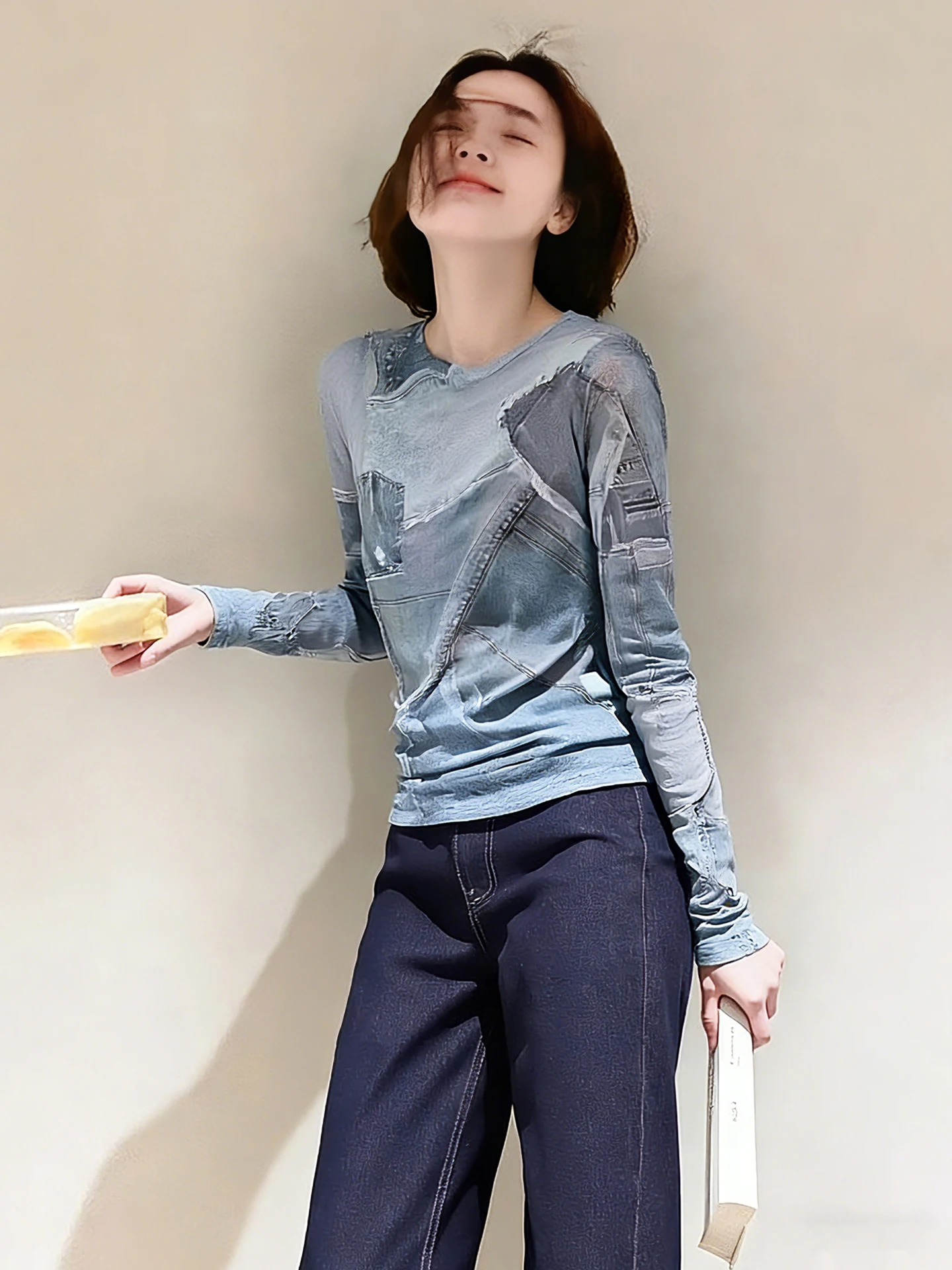 Slimming Effect round Neck Printed T-Shirt Women's Fashionable Spring Unique Top Casual Loose Fit Long Sleeve Inner Wear
Slimming Effect round Neck Printed T-Shirt Women's Fashionable Spring Unique Top Casual Loose Fit Long Sleeve Inner Wear