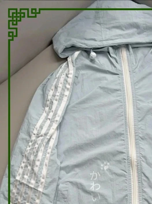 Original Design Summer Hooded Bow Lace-up Sunscreen Clothes Sweet and Cute Girls Versatile Water Color Long-sleeved Loose Coat
Original Design Summer Hooded Bow Lace-up Sunscreen Clothes Sweet and Cute Girls Versatile Water Color Long-sleeved Loose Coat