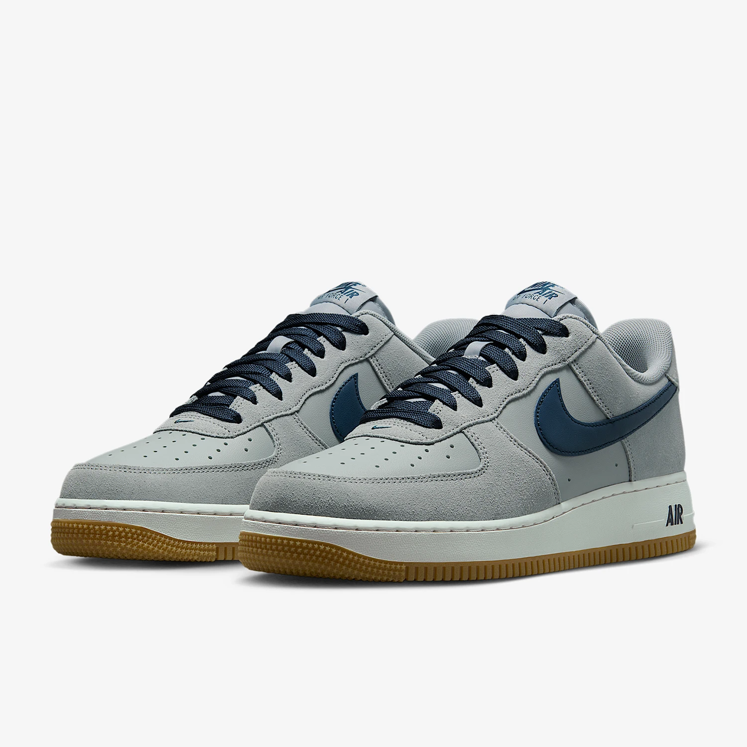 Мужские повседневные классические кроссовки Nike из натуральной кожи Air Force 1 IB6388-003
Мужские повседневные классические кроссовки Nike из натуральной кожи Air Force 1 IB6388-003