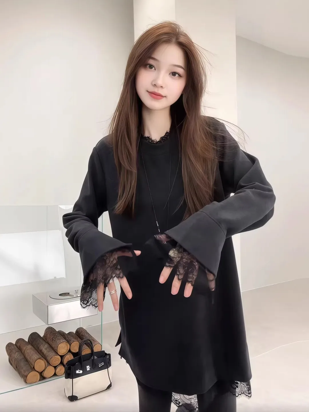 Lace Splice Long Sve T-irt Women's plus Size Spring 2026 Commute Sle Korean Version Loose Fit round Ne Top
Lace Splice Long Sve T-irt Women's plus Size Spring 2026 Commute Sle Korean Version Loose Fit round Ne Top