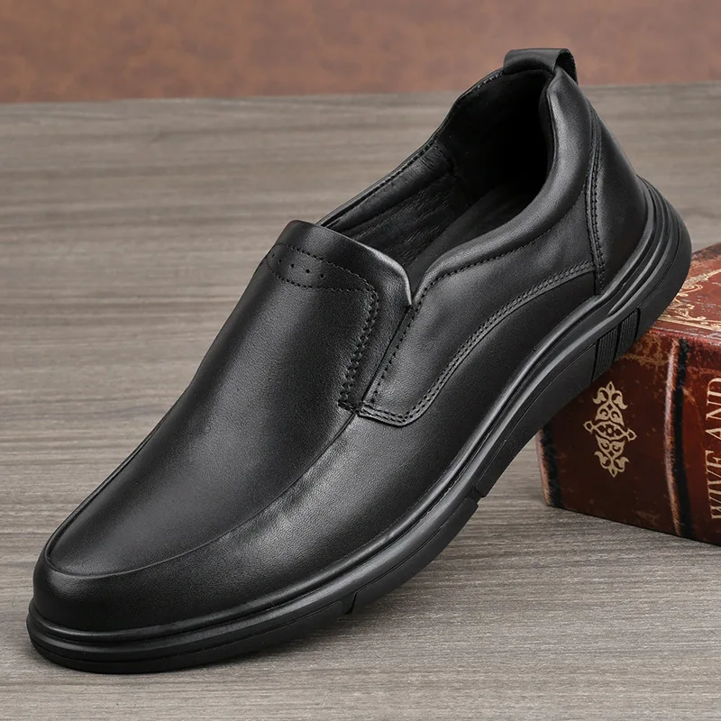 2026 New Genuine Leather Casual Men's Loafers Slip-on Business Shoes Comfortable Non-slip Thick Sole Men Dress Shoes Breathable
2026 New Genuine Leather Casual Men's Loafers Slip-on Business Shoes Comfortable Non-slip Thick Sole Men Dress Shoes Breathable