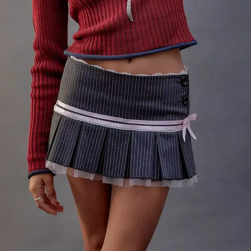 Y2k Harajuku Kwaii Lace Trim Mini Skirts Gothic Cutecore Bow Striped Pleated Skirts Low Waist Color Match Party Bottoms
Y2k Harajuku Kwaii Lace Trim Mini Skirts Gothic Cutecore Bow Striped Pleated Skirts Low Waist Color Match Party Bottoms