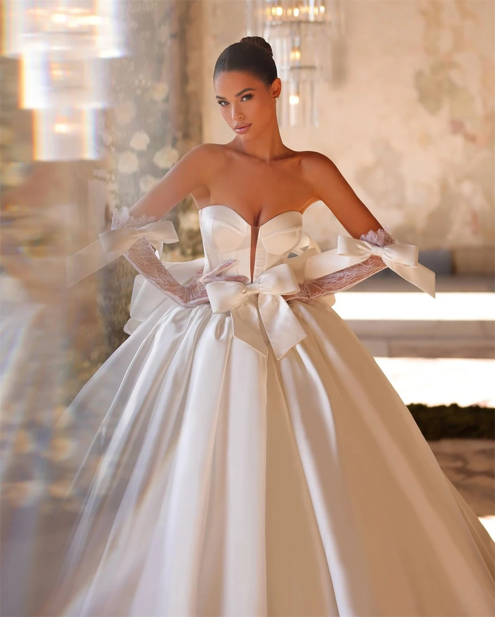 Customized Elegant White Satin Wedding Dress Formal Sweetheart Sleeveless Robe de mariée Boho A-Line Chapel Train Bridal Gowns
Customized Elegant White Satin Wedding Dress Formal Sweetheart Sleeveless Robe de mariée Boho A-Line Chapel Train Bridal Gowns