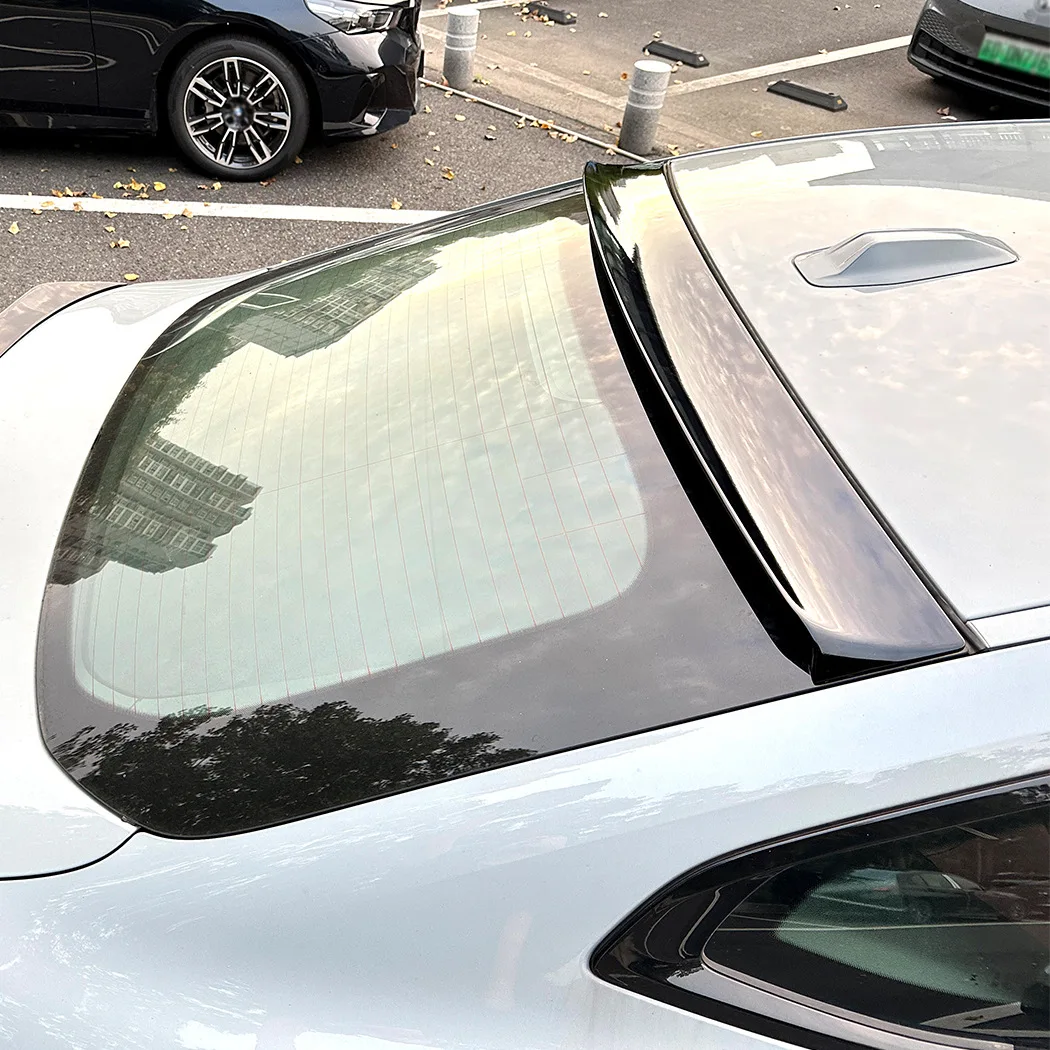 For BMW 4 Series Gran Coupe G26 2021-2025 Blade Style Roof Spoiler Rear Wing Lip Exterior Tuning
For BMW 4 Series Gran Coupe G26 2021-2025 Blade Style Roof Spoiler Rear Wing Lip Exterior Tuning