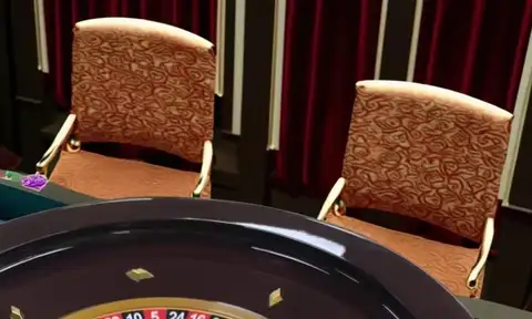 20 Inch Luxury Solid Wooden Roulette Wheel Professional Casino Style Red Color for Family Gaming & Toys Application