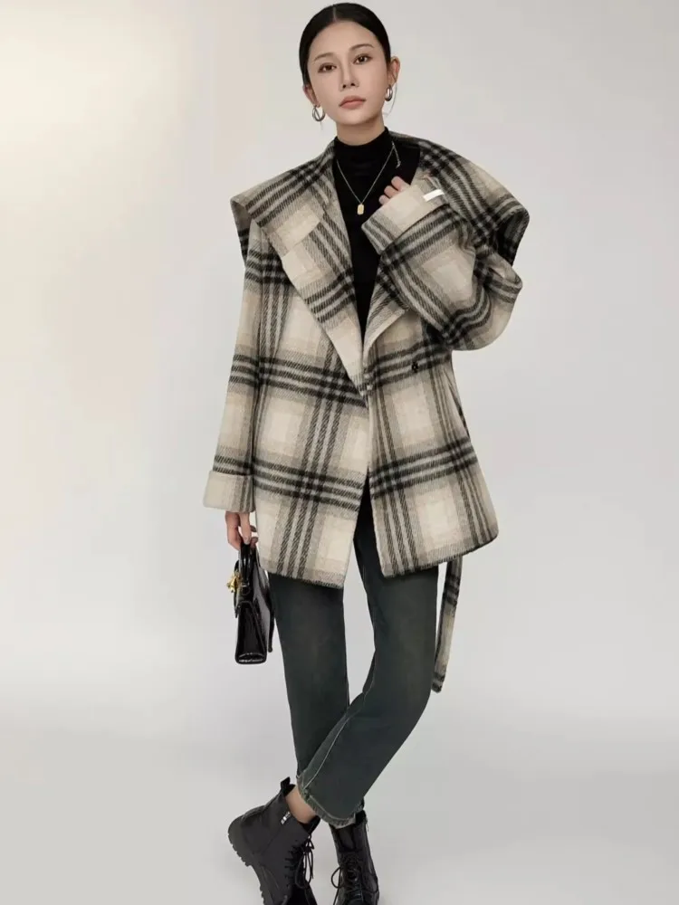 Women's Fashion Autumn Cloak Plaid Warm Coat Korean Waist Medium-long Thick Tops Casual Preppy Style Female Winter Jackets New
Women's Fashion Autumn Cloak Plaid Warm Coat Korean Waist Medium-long Thick Tops Casual Preppy Style Female Winter Jackets New