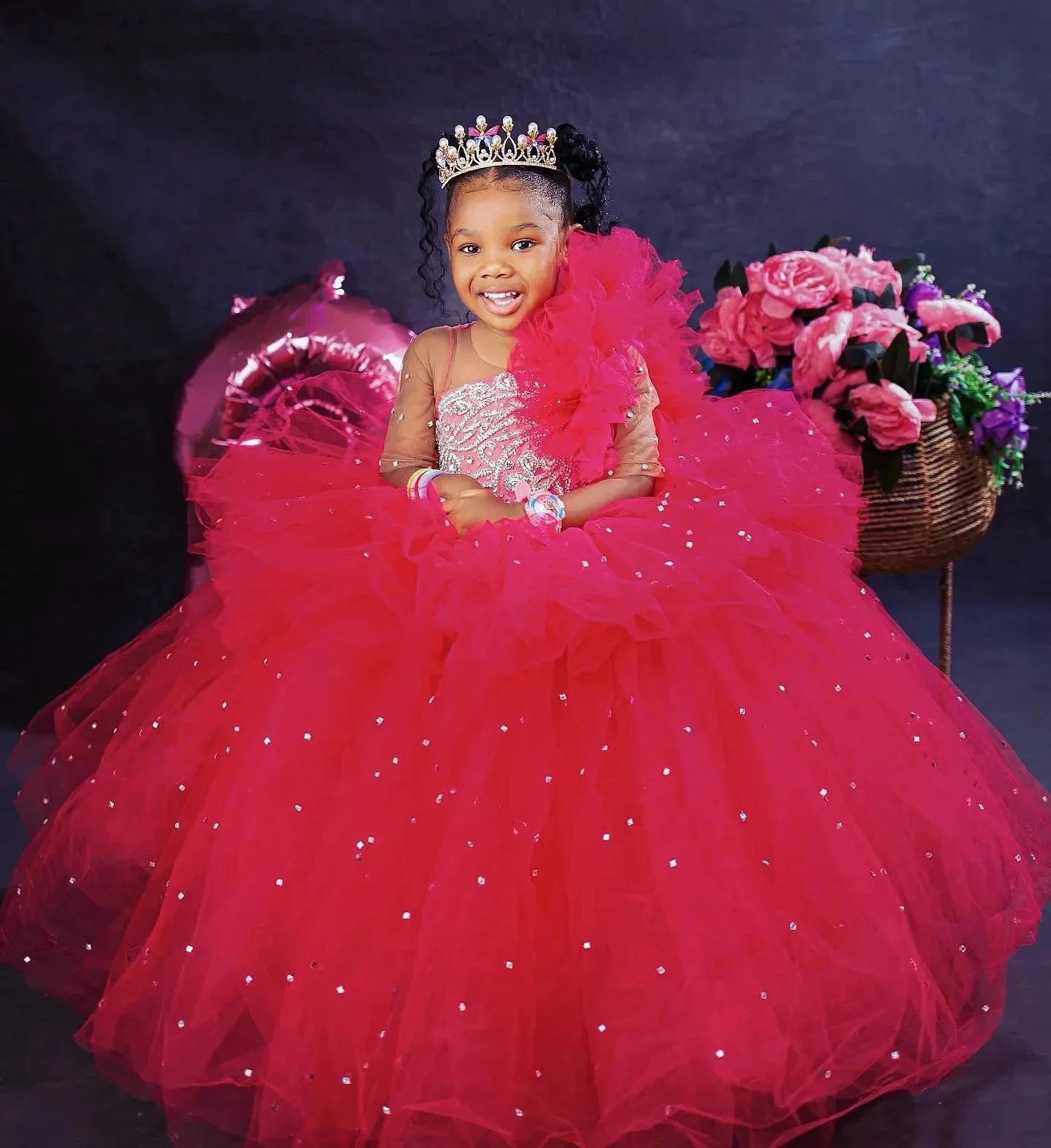 Shiny Red Flower Girl Dresses for Wedding Sequins Floor Lenght Ruffles Puffy Girl Kids Birthday First Communion Gowns Custom
Shiny Red Flower Girl Dresses for Wedding Sequins Floor Lenght Ruffles Puffy Girl Kids Birthday First Communion Gowns Custom