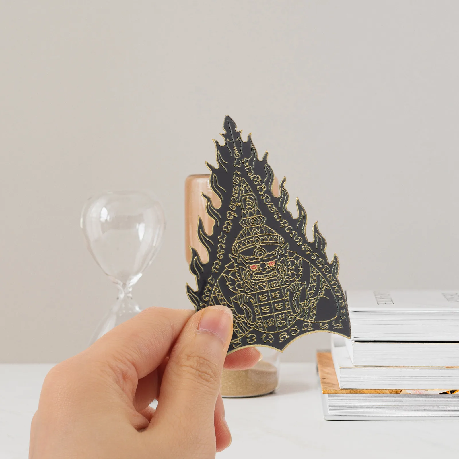 Изысканная карточка с цитатами из Сутр, религиозный подарок с изображением Будды для декора дома, вдохновляющие и мотивирующие уникальные карточки для женщин, мужчин, для использования в храме
Изысканная карточка с цитатами из Сутр, религиозный подарок с изображением Будды для декора дома, вдохновляющие и мотивирующие уникальные карточки для женщин, мужчин, для использования в храме