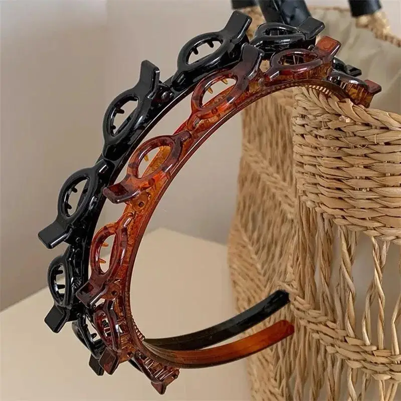 Women Double Layer Bands Plastic Braided Headband Flexible Non Slip for Daily Wear And Fashion Look 2pcs Pack
Women Double Layer Bands Plastic Braided Headband Flexible Non Slip for Daily Wear And Fashion Look 2pcs Pack