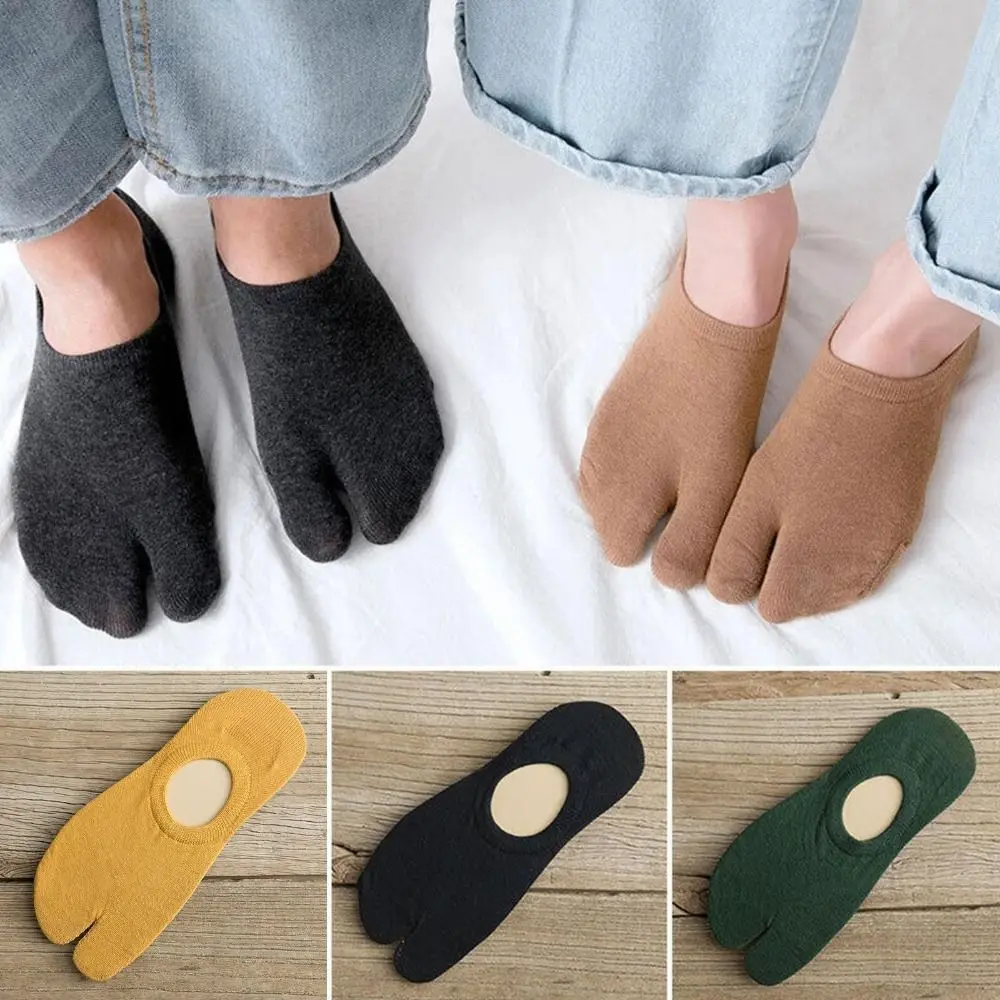 Pure Color Cotton Two-Toed Socks Low Cut Breathable Split Toe Socks Comfortable Socks Foot
Pure Color Cotton Two-Toed Socks Low Cut Breathable Split Toe Socks Comfortable Socks Foot