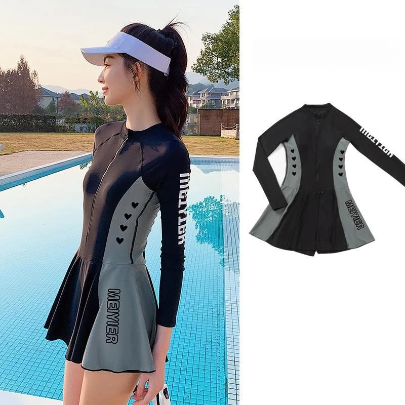 Long Sleeve Swimsuit Women's Dress Sport Surfing Flat Angle Skinny Hot Spring Student Swimwear
Long Sleeve Swimsuit Women's Dress Sport Surfing Flat Angle Skinny Hot Spring Student Swimwear