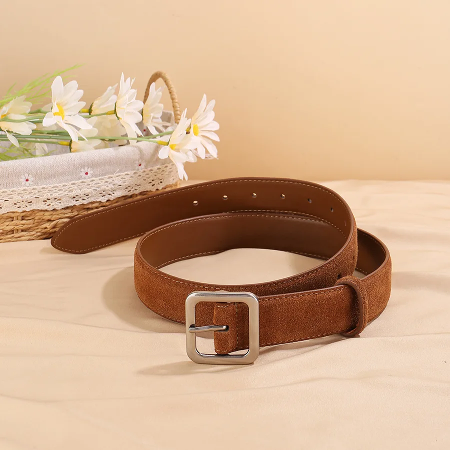 Винтажные замшевые поясные ремни из натуральной кожи, женские 20200, роскошный дизайн, джинсовый ремень, металлическая квадратная пряжка, Cowskin Cinturones Para Mujer
Винтажные замшевые поясные ремни из натуральной кожи, женские 20200, роскошный дизайн, джинсовый ремень, металлическая квадратная пряжка, Cowskin Cinturones Para Mujer
