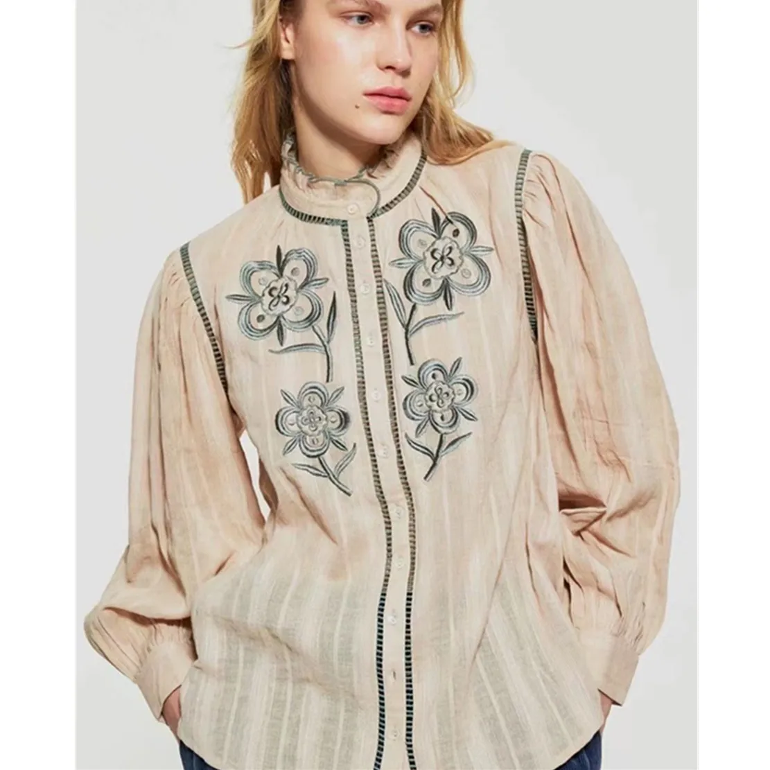 Maxdutti 2024 Spring Shirt Women Vintage Blouse Bohemian Style Embroidery Puff Sleeve Loose Cotton Shirt Casual Tops
Maxdutti 2024 Spring Shirt Women Vintage Blouse Bohemian Style Embroidery Puff Sleeve Loose Cotton Shirt Casual Tops