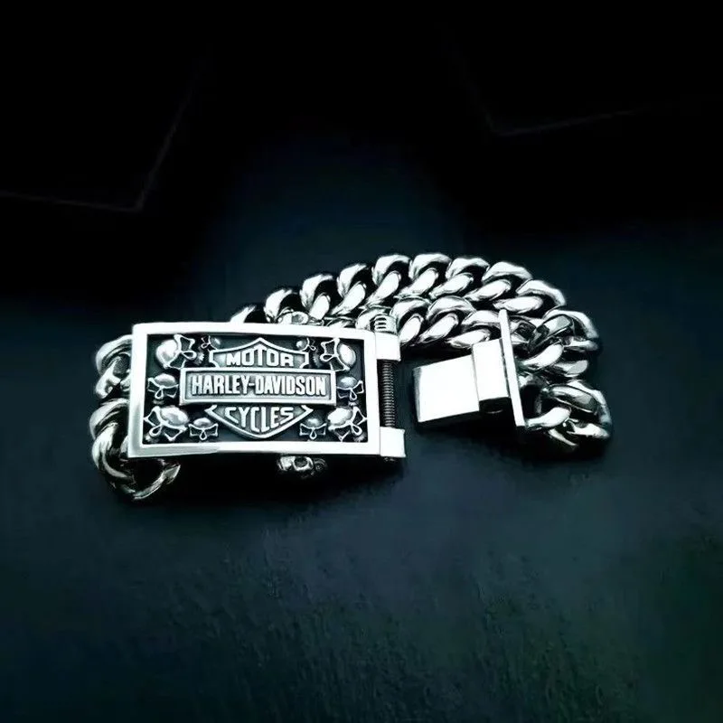 Retro Personality Trend Punk Bracelet High Quality Gift For Harley Davidson Electra Glide Ultra Classic 1250 S PA 1250S PA1250
Retro Personality Trend Punk Bracelet High Quality Gift For Harley Davidson Electra Glide Ultra Classic 1250 S PA 1250S PA1250