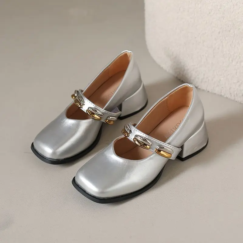 2026 New Arrival One Strap Mary Janes Metal Buckle Retro British Style Lightweight Outdoor Women Shoes Niche
2026 New Arrival One Strap Mary Janes Metal Buckle Retro British Style Lightweight Outdoor Women Shoes Niche