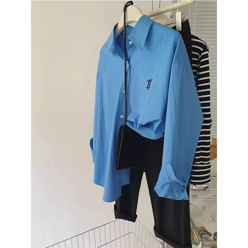 Spring Autumn Casual Embroidered Blouse Ladies All-match Solid Color Loose Temperament Turn-down Collar Shirts Women Top Tee
Spring Autumn Casual Embroidered Blouse Ladies All-match Solid Color Loose Temperament Turn-down Collar Shirts Women Top Tee