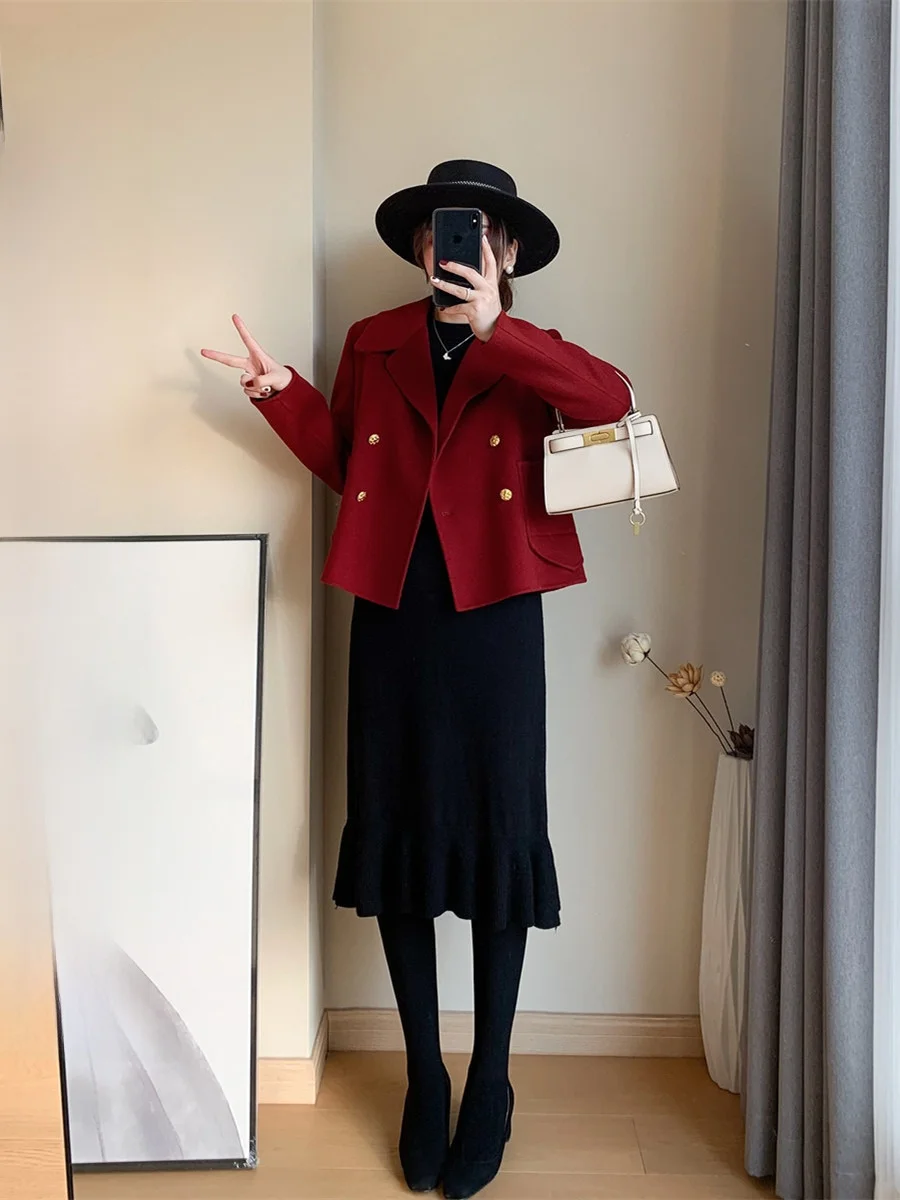 Красное двустороннее пальто Camere ort, женское пальто, новинка 2025, высококачественный маленький костюм, шерстяное пальто Jaet, корейское пальто для поездок на работу
Красное двустороннее пальто Camere ort, женское пальто, новинка 2025, высококачественный маленький костюм, шерстяное пальто Jaet, корейское пальто для поездок на работу