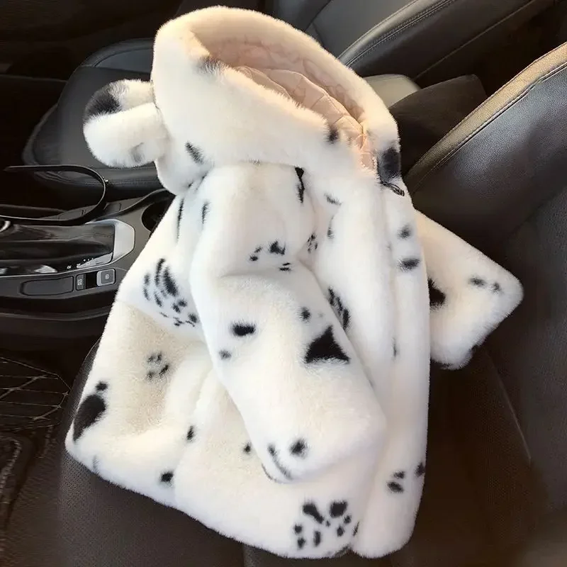 2024 Fashion Children Girls Autumn Winter Long Sleeve Parka Faux Fur Coat Baby's Clothing Thicken Hooded Warm Outwear Jacket
2024 Fashion Children Girls Autumn Winter Long Sleeve Parka Faux Fur Coat Baby's Clothing Thicken Hooded Warm Outwear Jacket