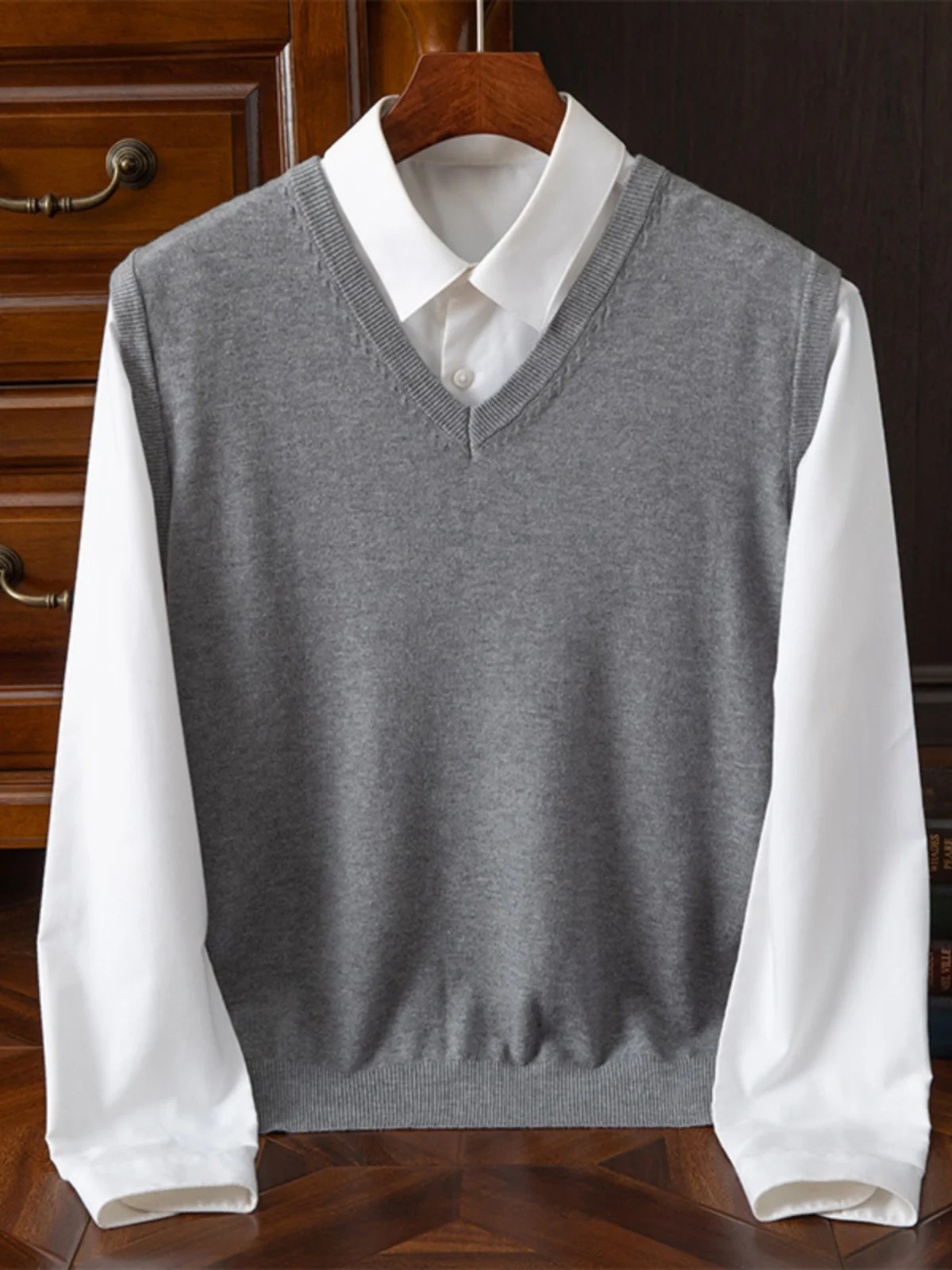 New V-Ne Woolen Vest Men's Thiened oulder Sweater Casual Loose Base Layer Vest Svel Warm Breathable Busin Casual
New V-Ne Woolen Vest Men's Thiened oulder Sweater Casual Loose Base Layer Vest Svel Warm Breathable Busin Casual