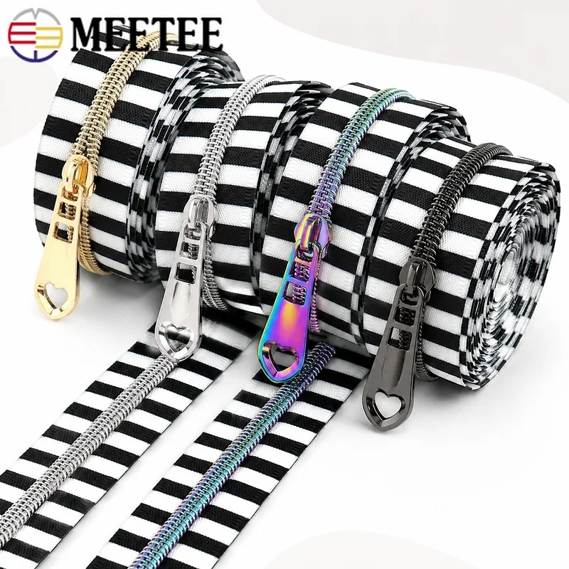 2/5Sets 5# Nylon Zipper with Sliders Plastic Coil Roll for Luggage Bag Clothing Repair Sewing Closure Tailor Craft Kit Accessory
2/5Sets 5# Nylon Zipper with Sliders Plastic Coil Roll for Luggage Bag Clothing Repair Sewing Closure Tailor Craft Kit Accessory