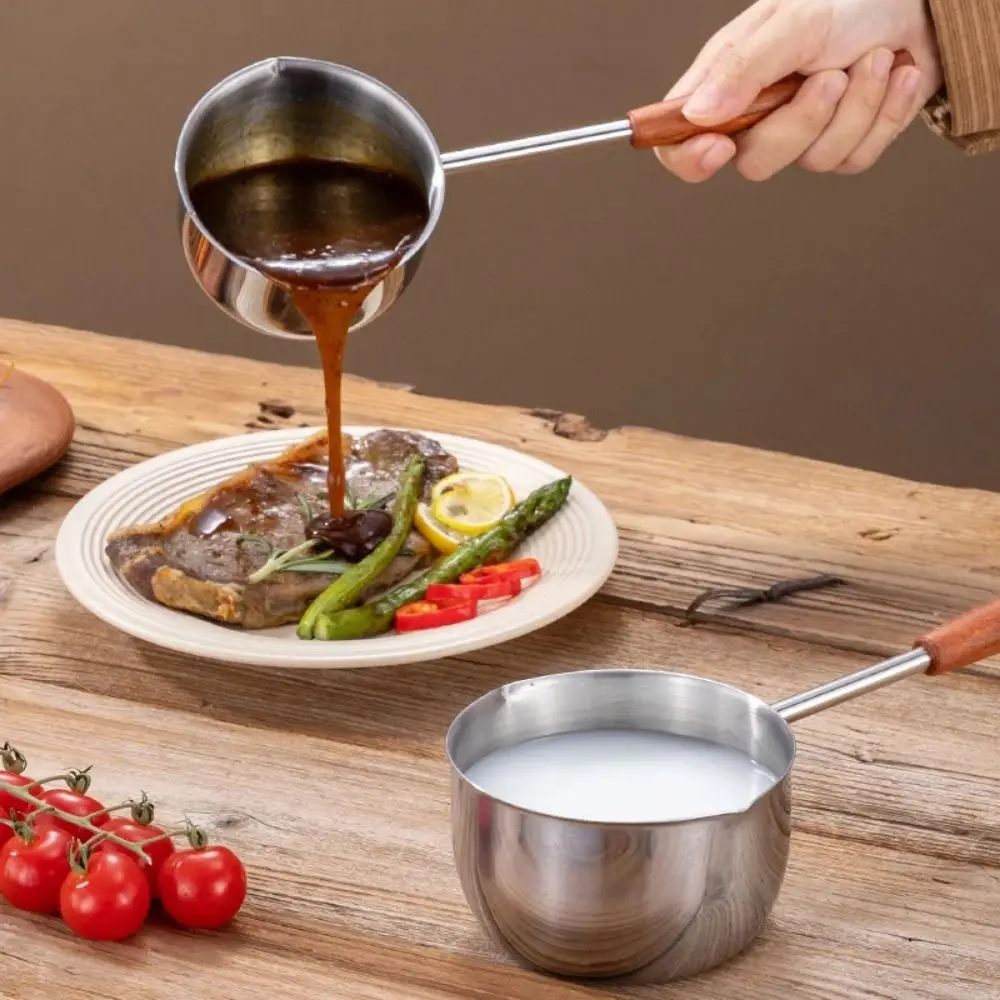 Stainless Steel Mini Butter Warmer 300ml/500ml Thickened Oil Pouring Spoon Convenient Long Handle Oil Splashing Small Pot
Stainless Steel Mini Butter Warmer 300ml/500ml Thickened Oil Pouring Spoon Convenient Long Handle Oil Splashing Small Pot