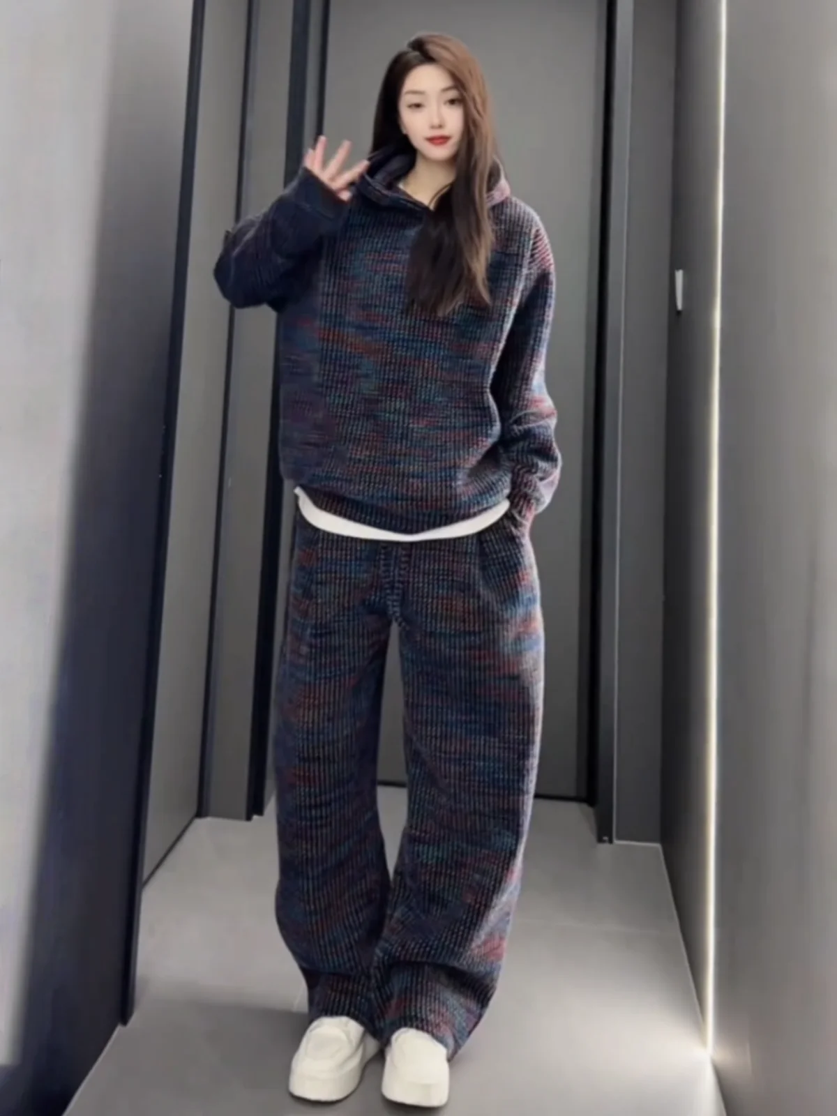 Winter Thiened Fce Color Woven Embroidered Casual Sports Suit Couple Sle Hoodie Long Pants Two Piece Set Cotton Blend ...
Winter Thiened Fce Color Woven Embroidered Casual Sports Suit Couple Sle Hoodie Long Pants Two Piece Set Cotton Blend ...