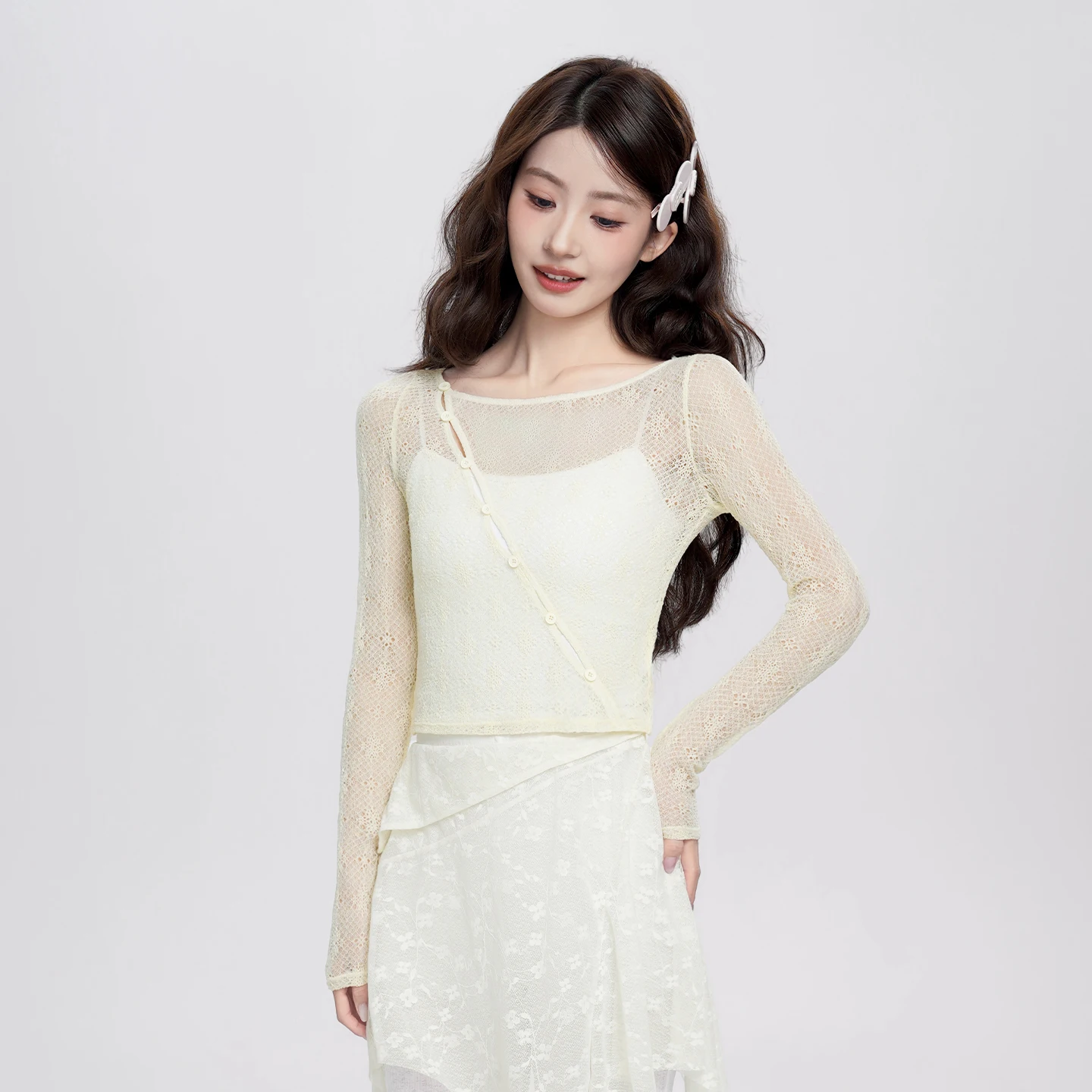 Women Girls Lace Dance Tops Long Sleeve Ballet Blouses Slanted Opening with Buttons Dance Tops Nylon Yoga Shirts Classical Tops
Women Girls Lace Dance Tops Long Sleeve Ballet Blouses Slanted Opening with Buttons Dance Tops Nylon Yoga Shirts Classical Tops