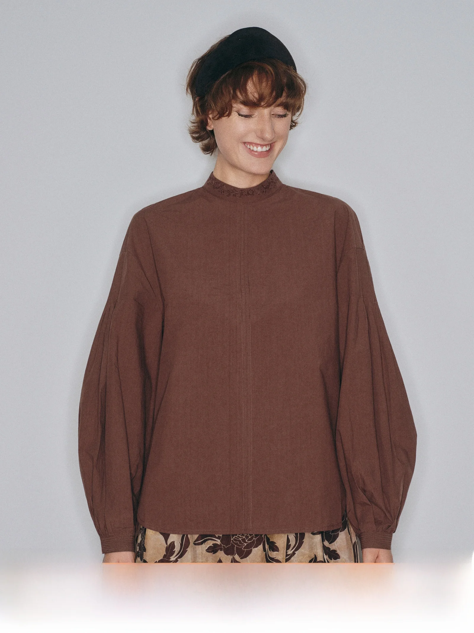 Ретро-худи свободного кроя из хлопка с винтажным географическим узором, женская повседневная одежда, дышащая, с длинными рукавами
Ретро-худи свободного кроя из хлопка с винтажным географическим узором, женская повседневная одежда, дышащая, с длинными рукавами