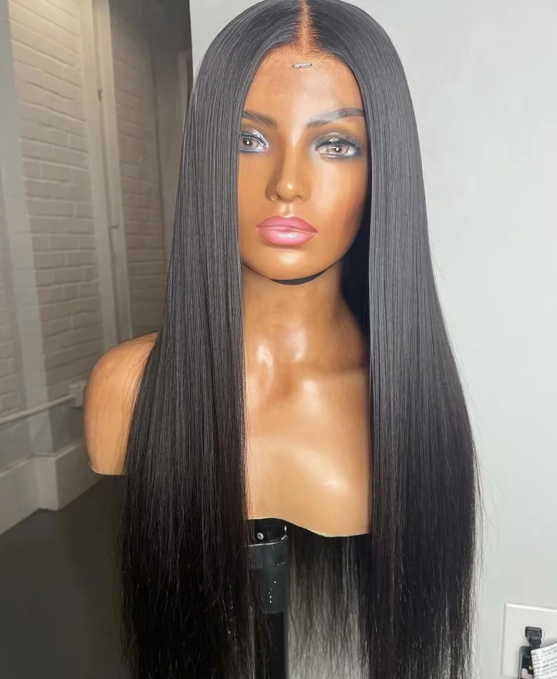 Long Straight Synthetic Lace Front Wigs With Baby Hair Heat Resistant Fiber Curly Synthetic Lace Wigs for Women Daily Wigs
Long Straight Synthetic Lace Front Wigs With Baby Hair Heat Resistant Fiber Curly Synthetic Lace Wigs for Women Daily Wigs