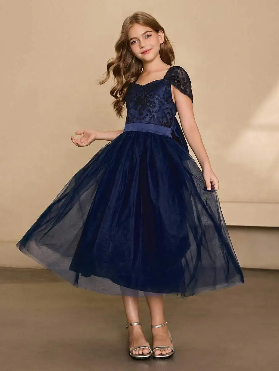 Blue Lace Sweetheart Neck A-Line Formal Dress With Tulle Skirt
Blue Lace Sweetheart Neck A-Line Formal Dress With Tulle Skirt