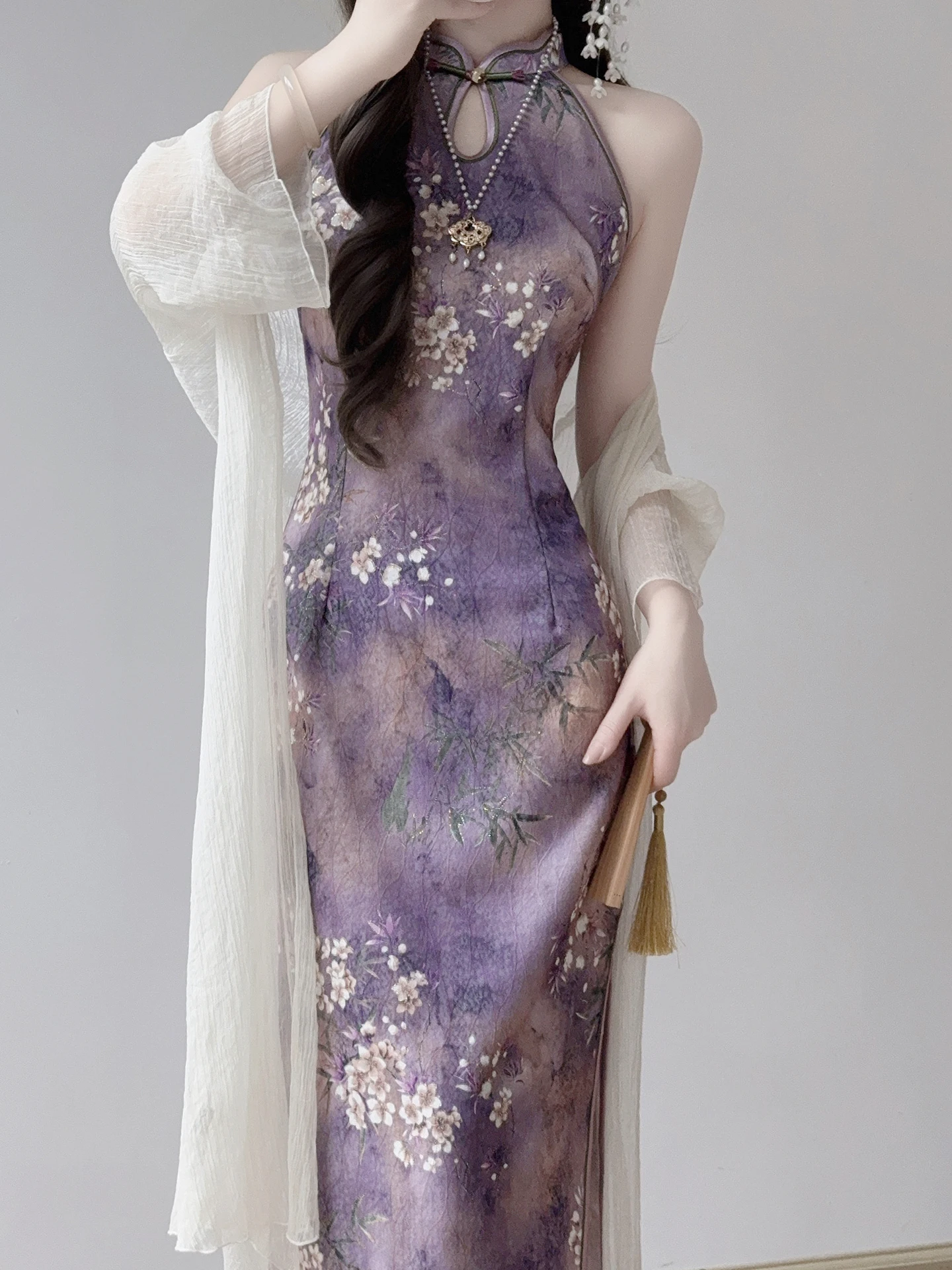 Ting Yue Ling New 2026 Purple Women's Chinese Style Long Qipao Dress Elegant High Neckline Bodycon Summer Sleeveless Gown
Ting Yue Ling New 2026 Purple Women's Chinese Style Long Qipao Dress Elegant High Neckline Bodycon Summer Sleeveless Gown