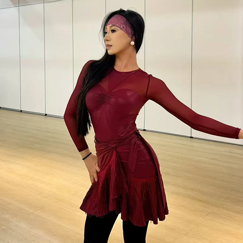 New Latin Dance Clothes Women Burgundy Red Dress Long Sleeves Practice Clothing Cha Cha Rumba Dance Leotard Fringe Skirt NV22367
New Latin Dance Clothes Women Burgundy Red Dress Long Sleeves Practice Clothing Cha Cha Rumba Dance Leotard Fringe Skirt NV22367