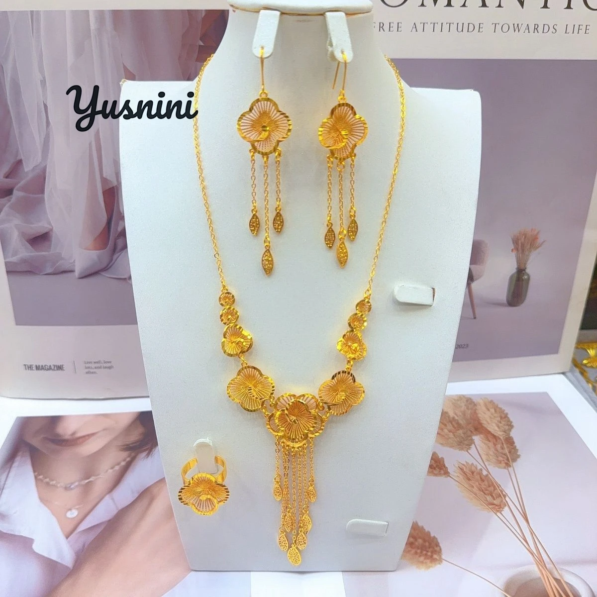 Fashion European Dubai 24K Gold Plated Customized Necklace, Earrings, Rings for Couples' Wedding Party Jewelry Set DD10904
Fashion European Dubai 24K Gold Plated Customized Necklace, Earrings, Rings for Couples' Wedding Party Jewelry Set DD10904