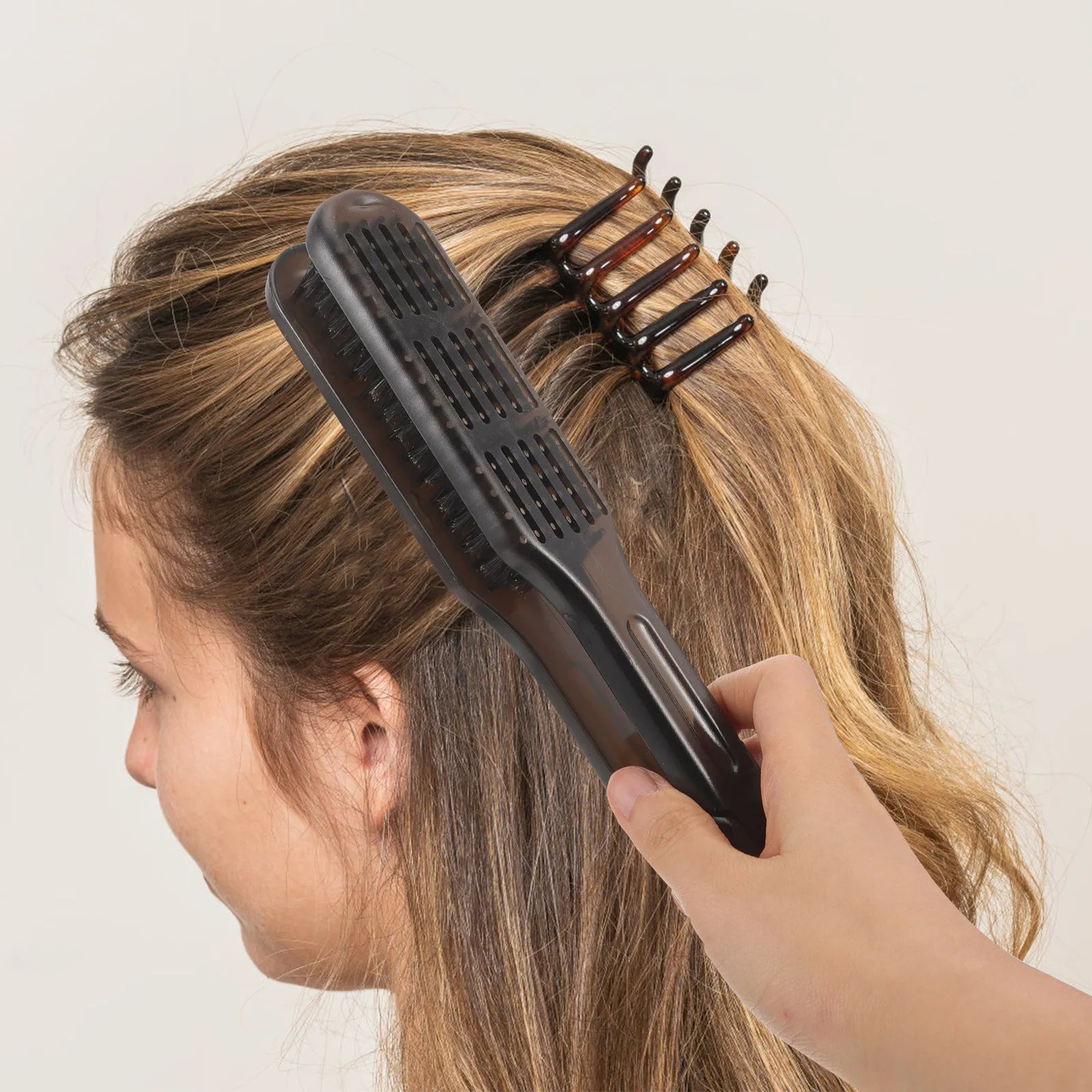 Double Sided Hair Straightener Clamp Comb Plastic Brush Anti Static Styling Tool Salon Hair Straightener Brush for Daily Travel
Double Sided Hair Straightener Clamp Comb Plastic Brush Anti Static Styling Tool Salon Hair Straightener Brush for Daily Travel