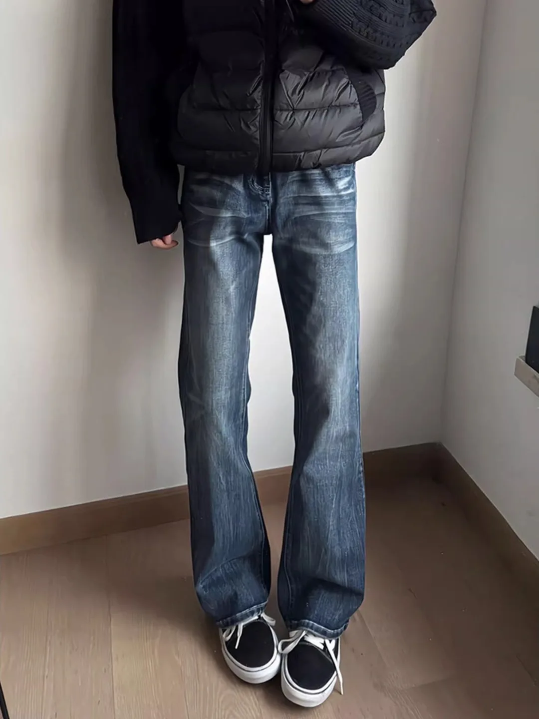 Cleanfit Blue Washed Jeans Men's Straight Leg Micro Flared Pants Autumn American High Street Vibe Wear Resistant
Cleanfit Blue Washed Jeans Men's Straight Leg Micro Flared Pants Autumn American High Street Vibe Wear Resistant