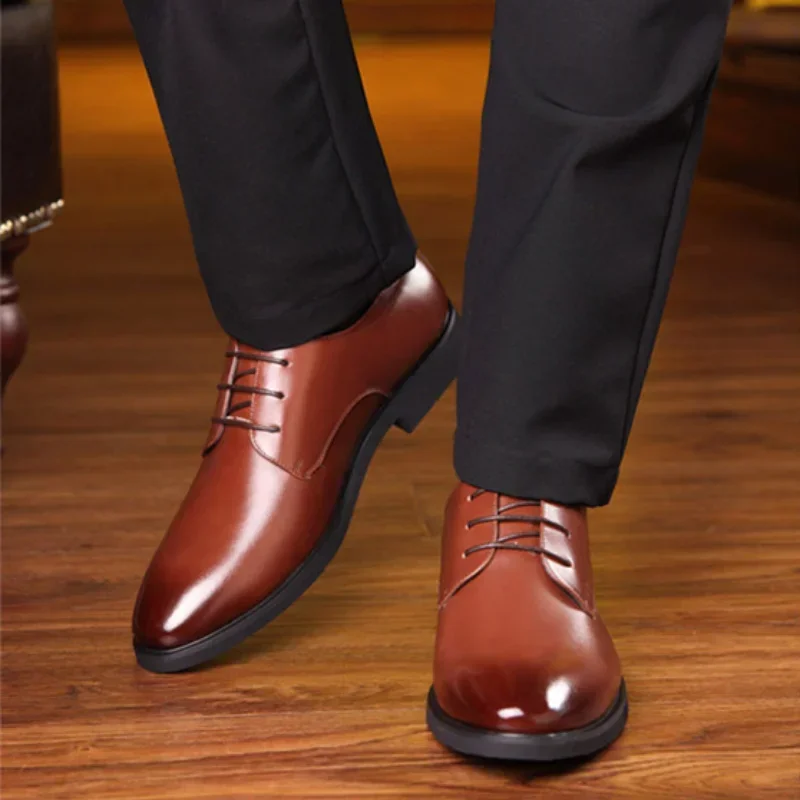 Social Shoe Male Suit Official Casual Business High Quality Men's Formal Shoes Fashion Party Clothing 2024 Style Footwear Trend
Social Shoe Male Suit Official Casual Business High Quality Men's Formal Shoes Fashion Party Clothing 2024 Style Footwear Trend