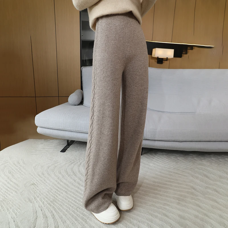 100% pure cashmere knitted wide-leg pants for women, thickened for autumn and winter, high-waisted, floor-length pants
100% pure cashmere knitted wide-leg pants for women, thickened for autumn and winter, high-waisted, floor-length pants