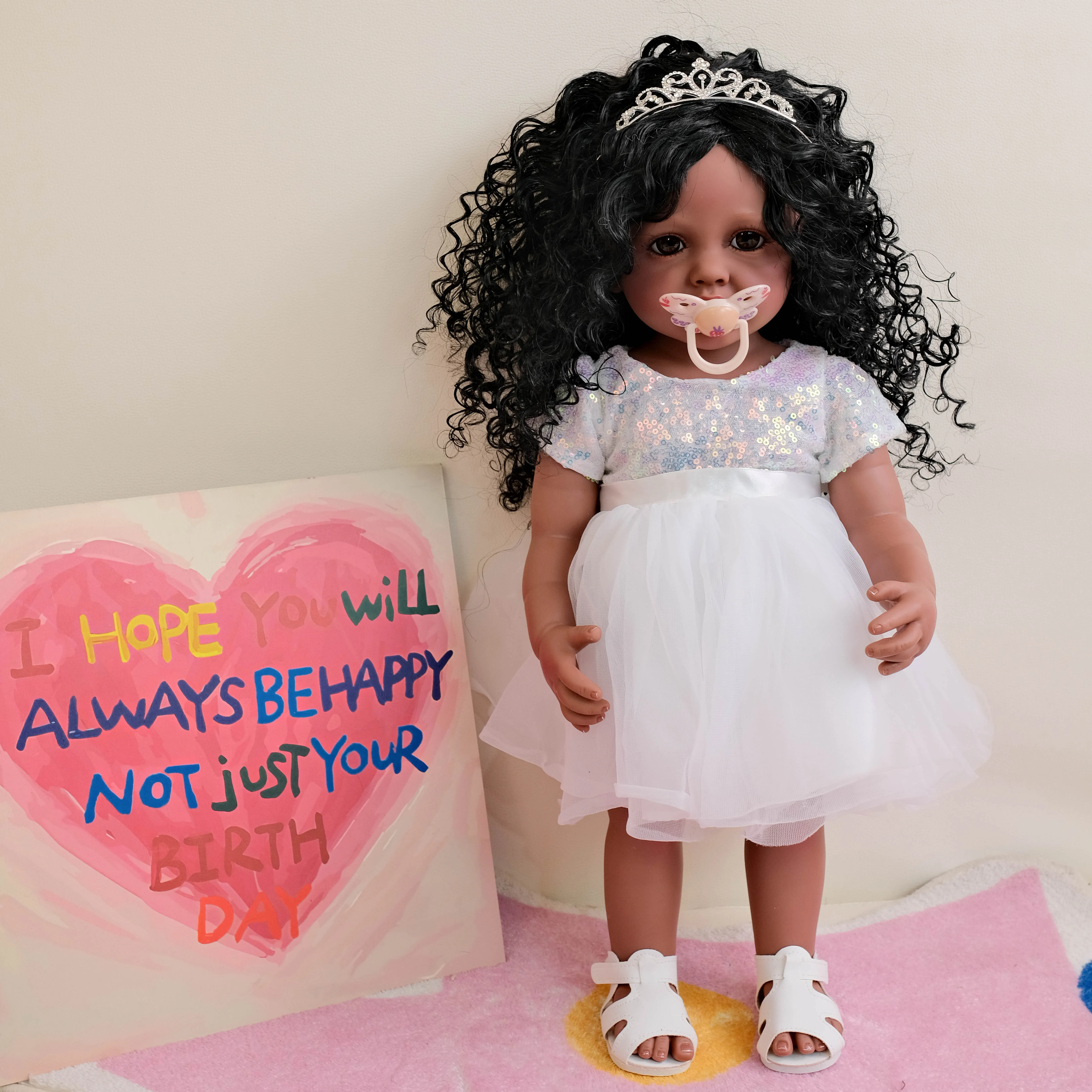 NPK 22inch Silicone Betty Reborn Doll Full Body Curly Hair Lifelike 3D Dark Skin Girl Toy Gift for Children
NPK 22inch Silicone Betty Reborn Doll Full Body Curly Hair Lifelike 3D Dark Skin Girl Toy Gift for Children