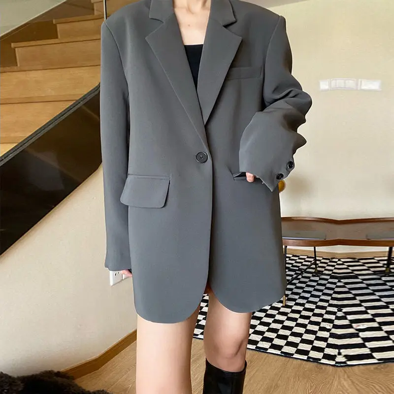 Women's Loose Fit Single Breasted Blouse with Notched Collar Button Front Casual Office Wear Summer Fashion Trendy Top
Women's Loose Fit Single Breasted Blouse with Notched Collar Button Front Casual Office Wear Summer Fashion Trendy Top