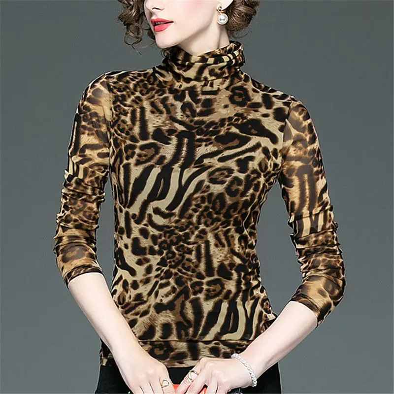 Women's Pullover Leopard Gauze Bottom Shirt Printing Long Sleeve Slim T-shirt Autumn and Winter High Collar English Style Tops
Women's Pullover Leopard Gauze Bottom Shirt Printing Long Sleeve Slim T-shirt Autumn and Winter High Collar English Style Tops