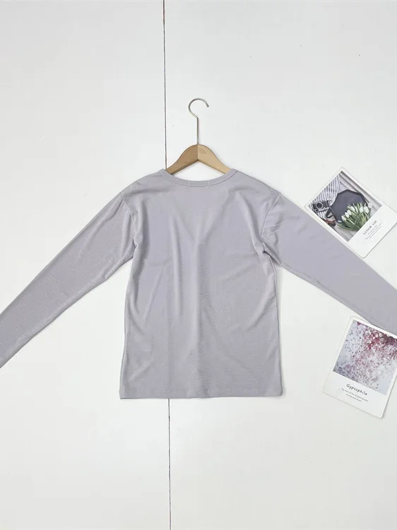 Модный яркий цвет, чистый мягкий вязаный длинный женский открытый кардиган с v-образным вырезом, простой цвет, осеннее новое поступление
Модный яркий цвет, чистый мягкий вязаный длинный женский открытый кардиган с v-образным вырезом, простой цвет, осеннее новое поступление