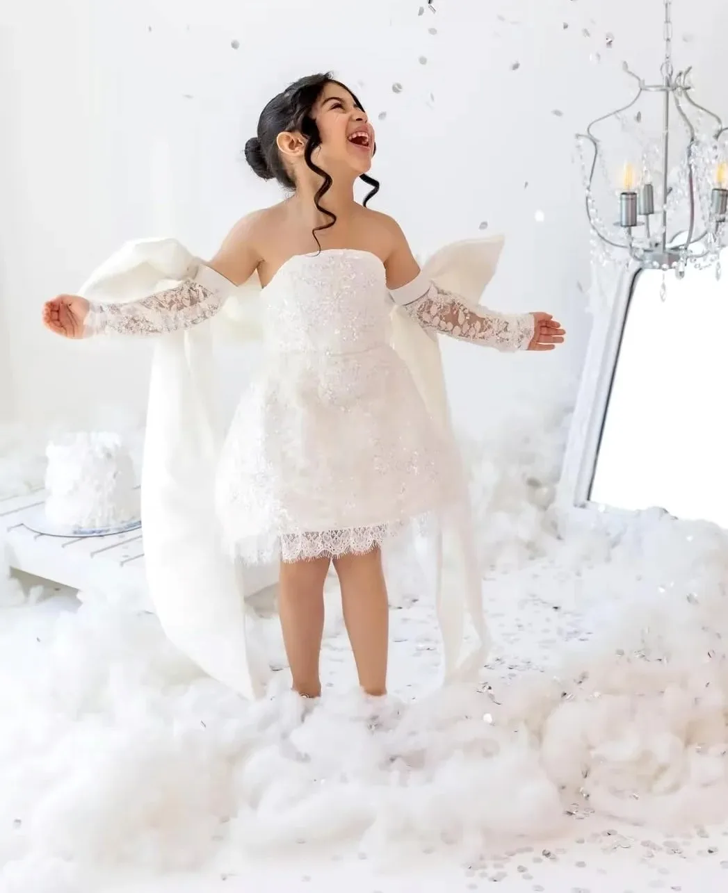 Gorgeous Mini Flowers Gil Dresses Quality Lace Strapless A Line Princess Bow Sleeves Formal Kid Prom Party Gown Customized
Gorgeous Mini Flowers Gil Dresses Quality Lace Strapless A Line Princess Bow Sleeves Formal Kid Prom Party Gown Customized