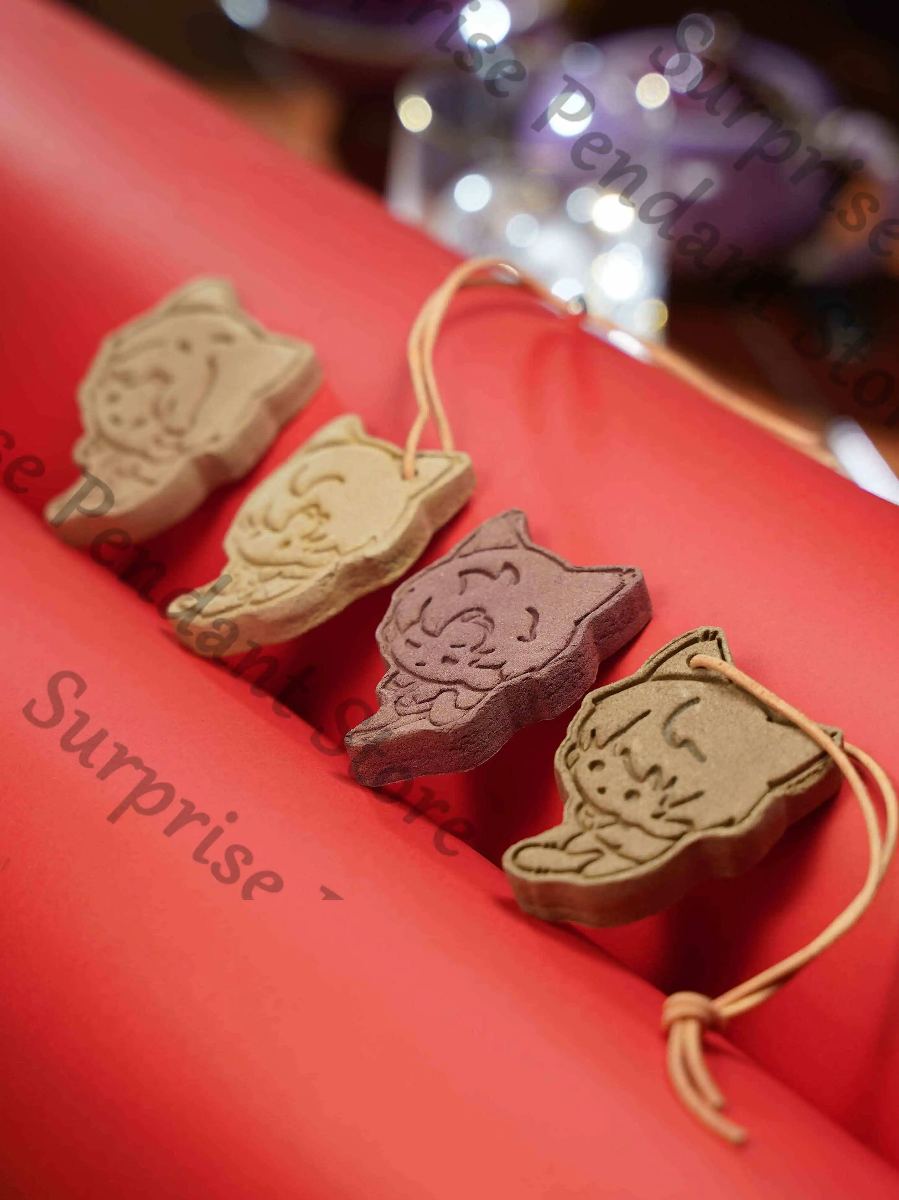 Anime Love and Deepspace Zayne Rafayel Xavier Sylus Cosplay Pendant Handmade Fragrant Tablet Cartoon Ornament Mascot Fans Gift
Anime Love and Deepspace Zayne Rafayel Xavier Sylus Cosplay Pendant Handmade Fragrant Tablet Cartoon Ornament Mascot Fans Gift