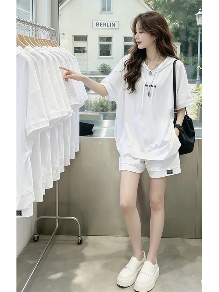 Casual Chic Women's Two-Piece Set Summer 2026 Loose Fit Hoodie Top And Sporty Shorts Breathable Comfortable Fashion Ensemble
Casual Chic Women's Two-Piece Set Summer 2026 Loose Fit Hoodie Top And Sporty Shorts Breathable Comfortable Fashion Ensemble