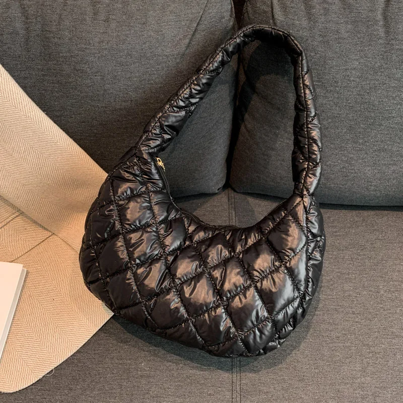 Vintage diamond embroidery thread large capacity tote bag women's shoulder underarm bag
Vintage diamond embroidery thread large capacity tote bag women's shoulder underarm bag